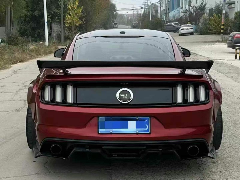 青岛17年福特野马6