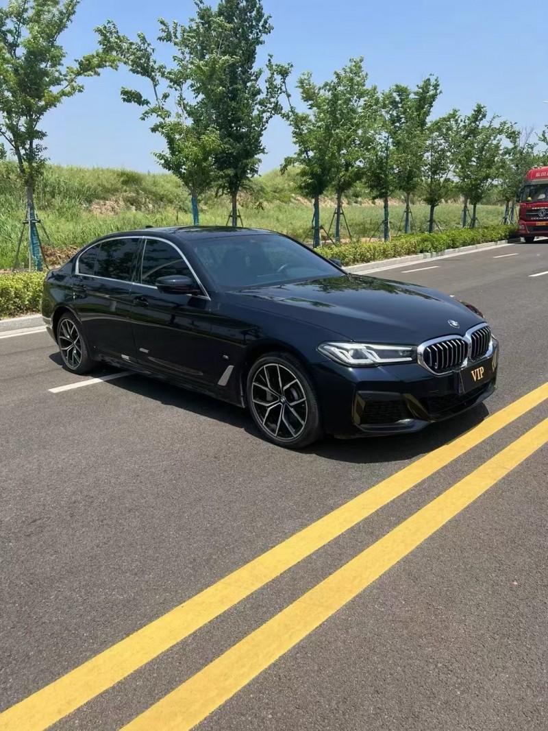 徐州22年宝马5系3