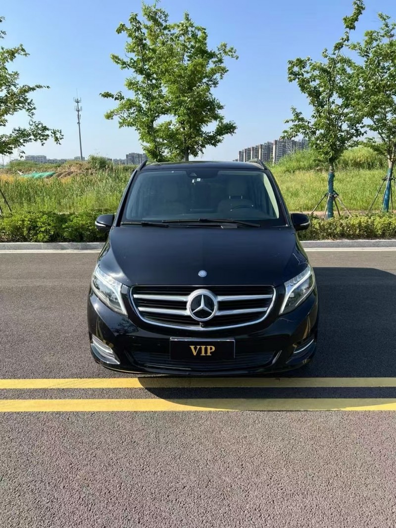 徐州16年奔驰V1