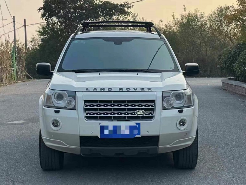 青岛10年路虎神行者1