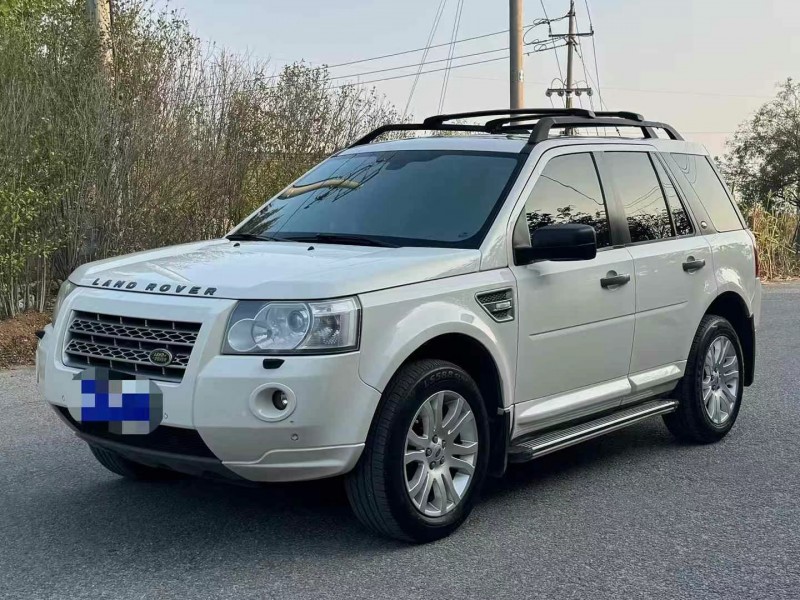 青岛10年路虎神行者2