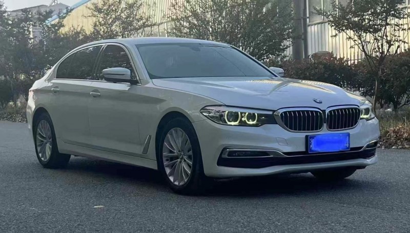青岛19年宝马5系3