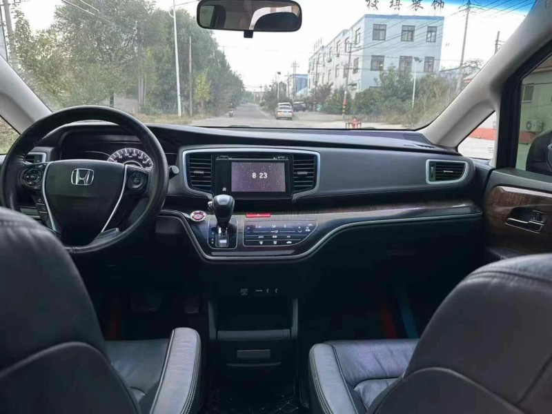 青岛15年本田奥德赛4
