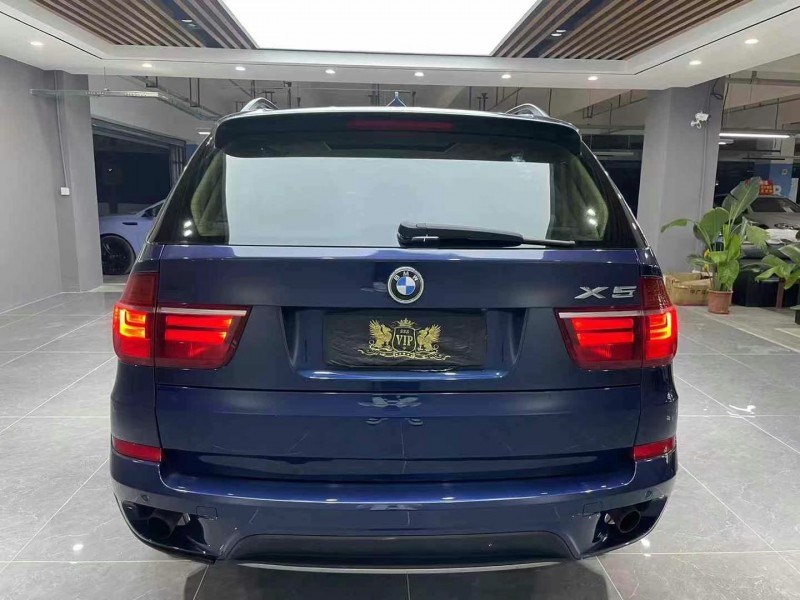 成都11年宝马X55