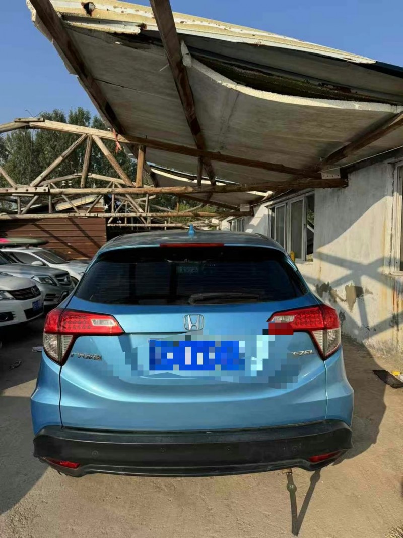 郑州20年本田缤智9