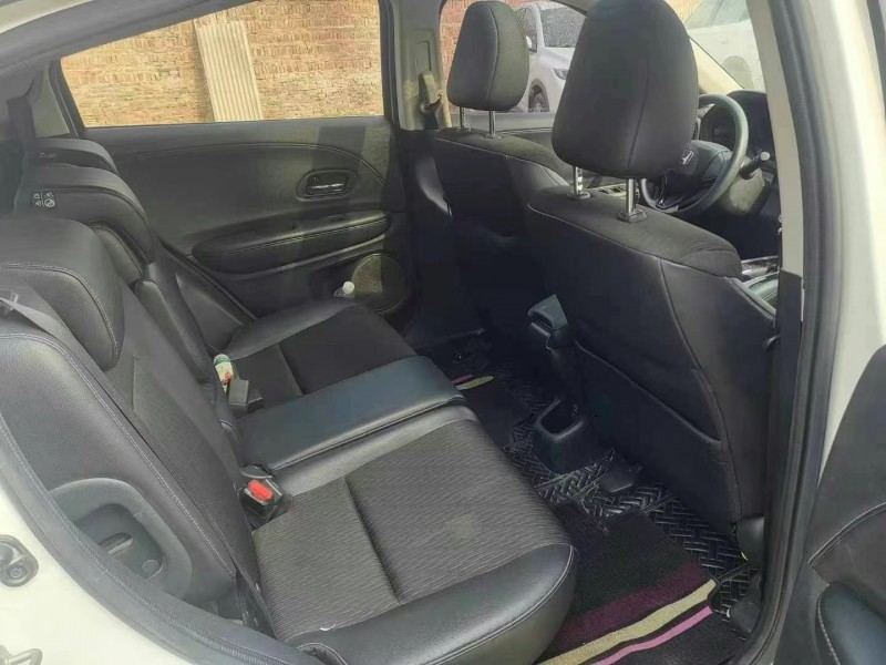 郑州21年本田缤智6