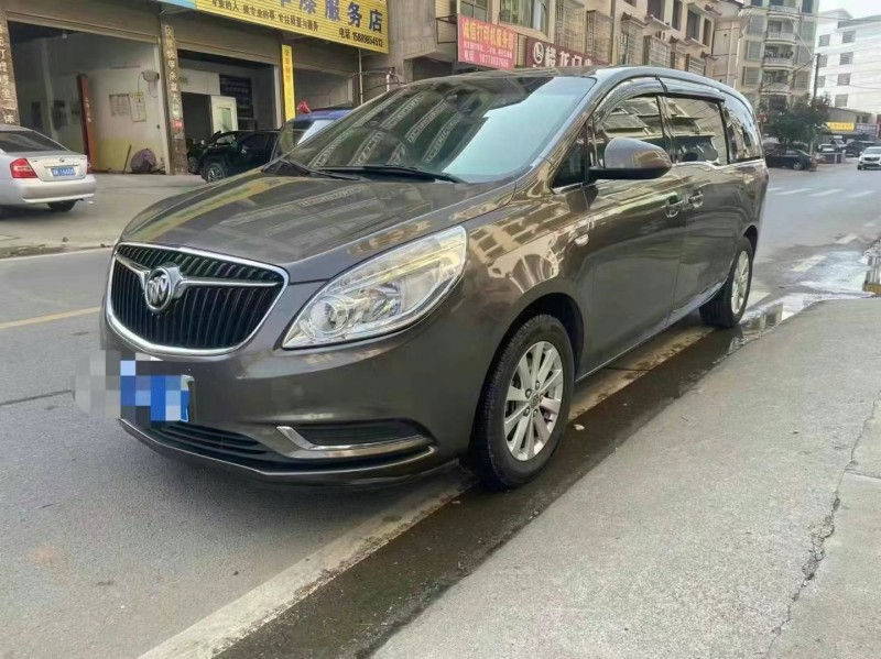 徐州18年别克GL82