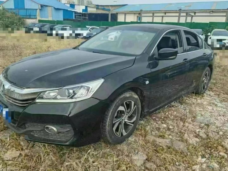 菏泽18年本田雅阁3