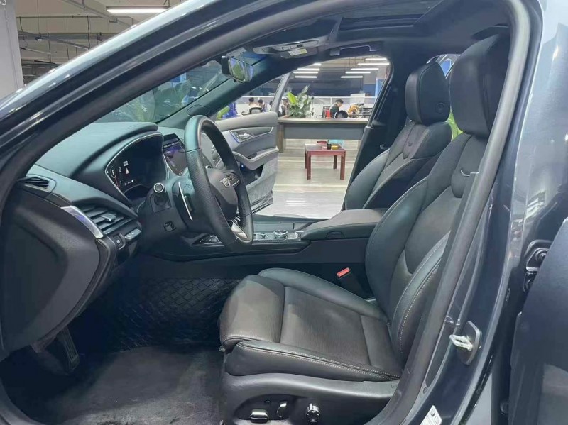 成都22年凯迪拉克CT53