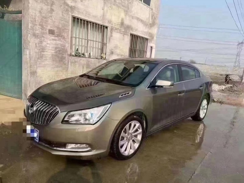 青岛13年别克君越3