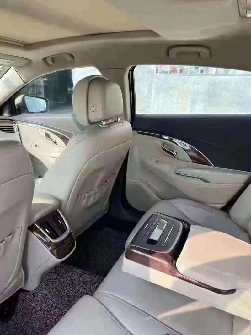 青岛13年别克君越4