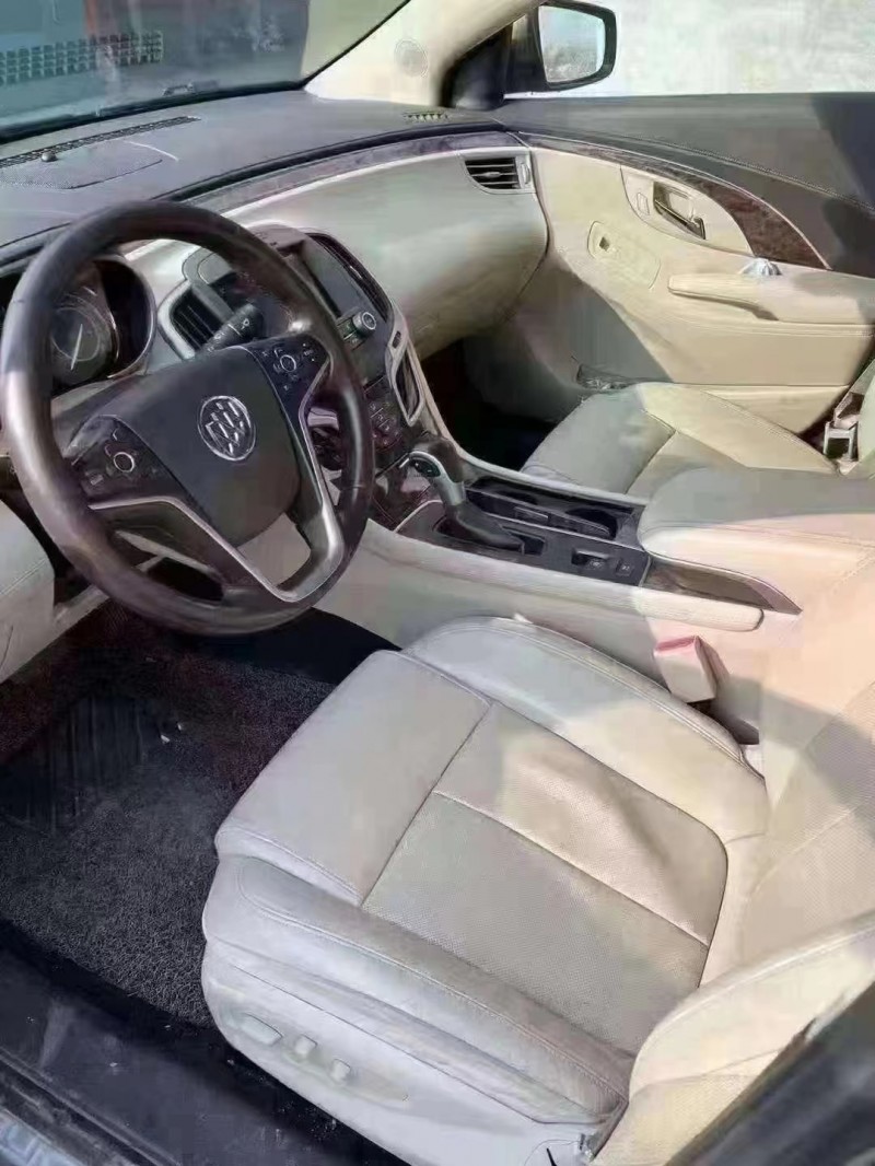 青岛13年别克君越5