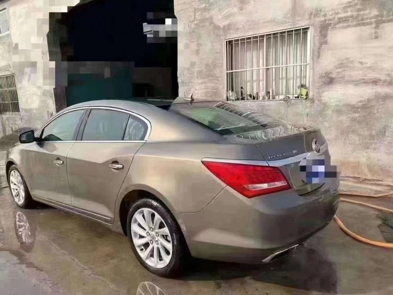 青岛13年别克君越7