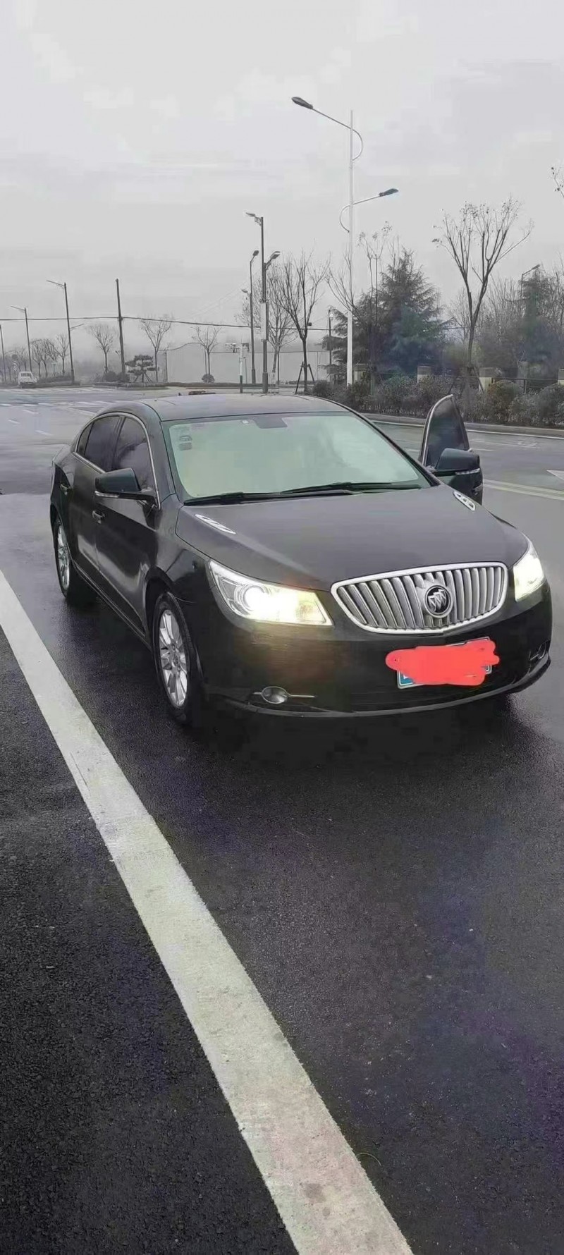 青岛13年别克君越3