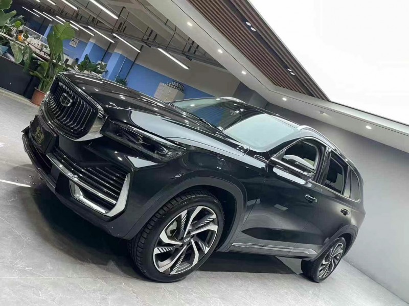 成都23年吉利星越2