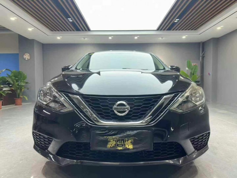 成都18年日产轩逸1