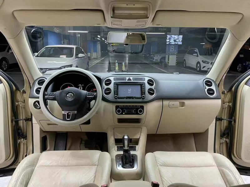 成都13年大众途观4