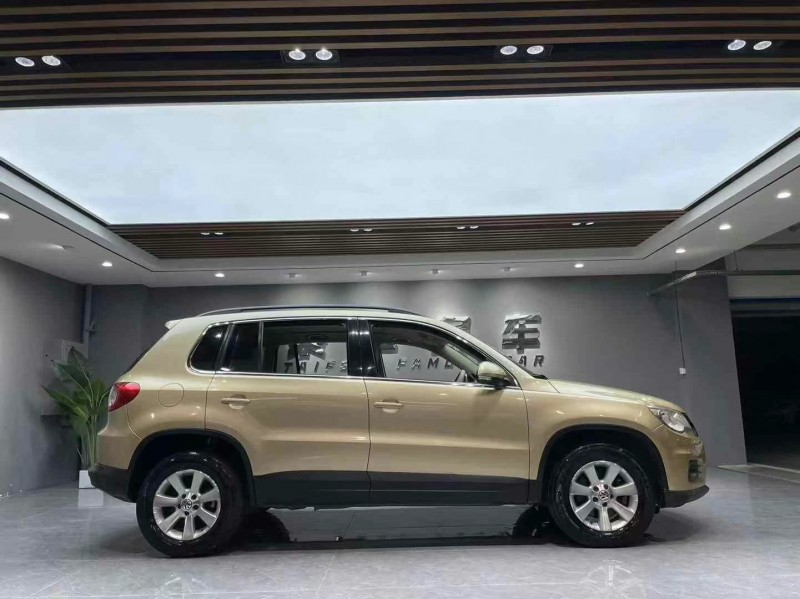 成都13年大众途观8