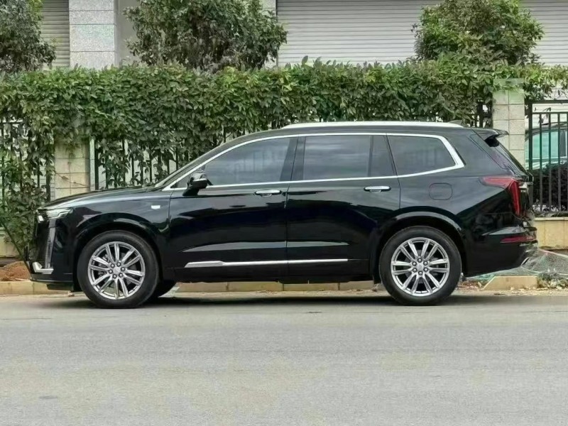 保山22年凱迪拉克XT67