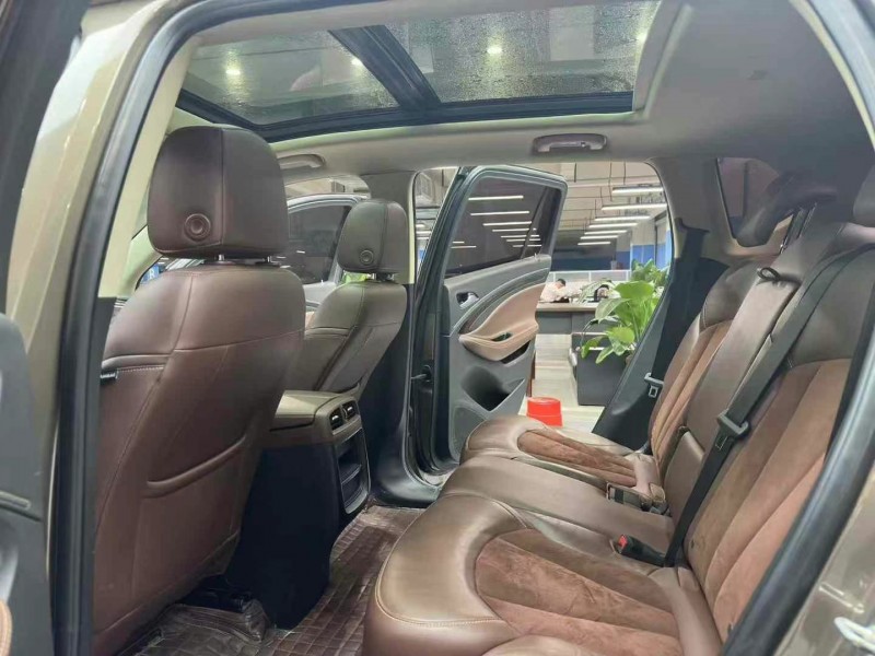 成都17年别克昂科威3