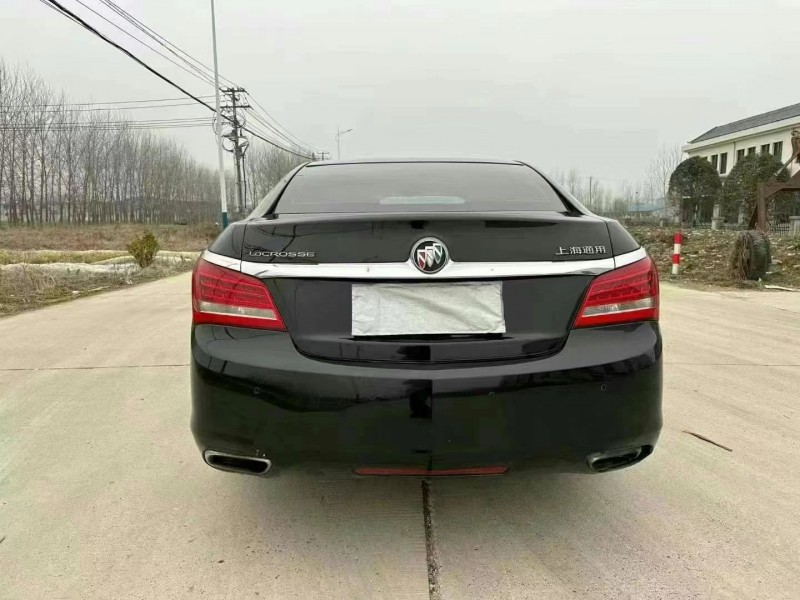 徐州15年别克君越9