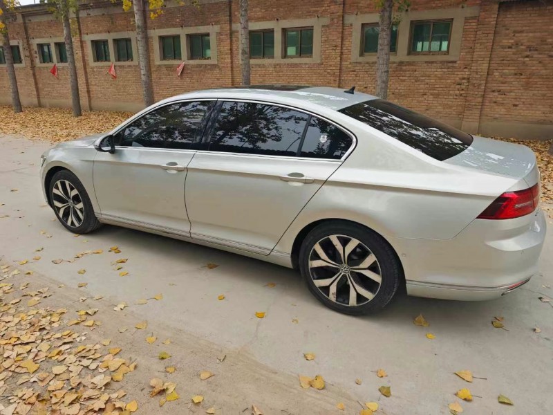 保定17年大众迈腾5