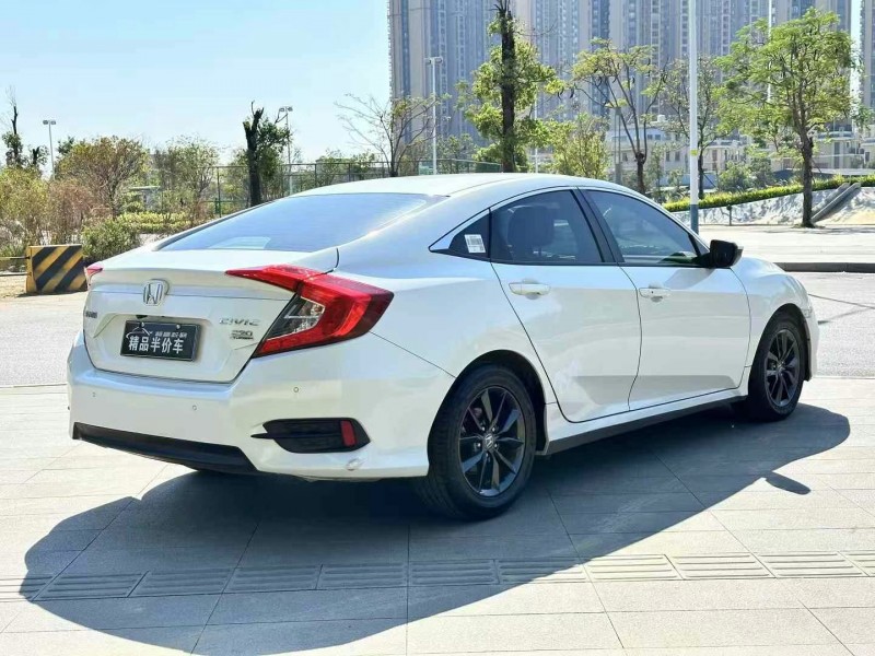 东莞21年本田思域8