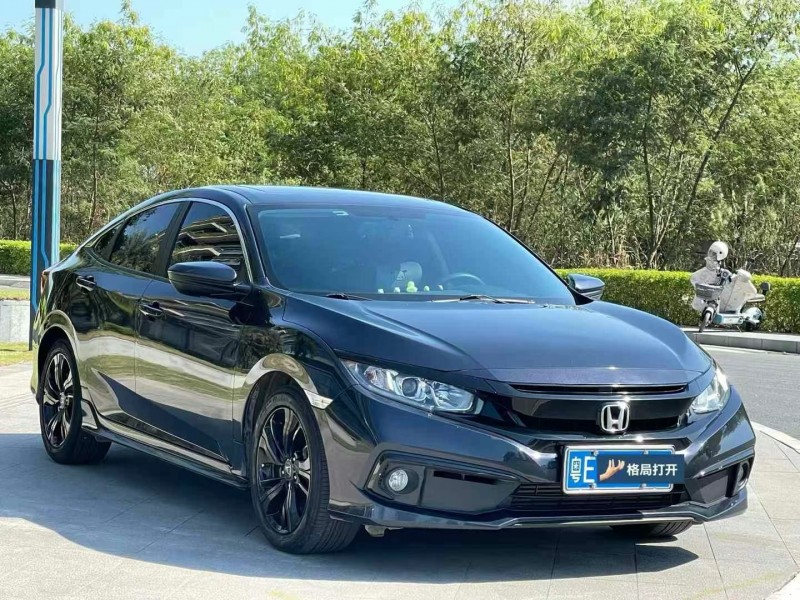 东莞21年本田思域2