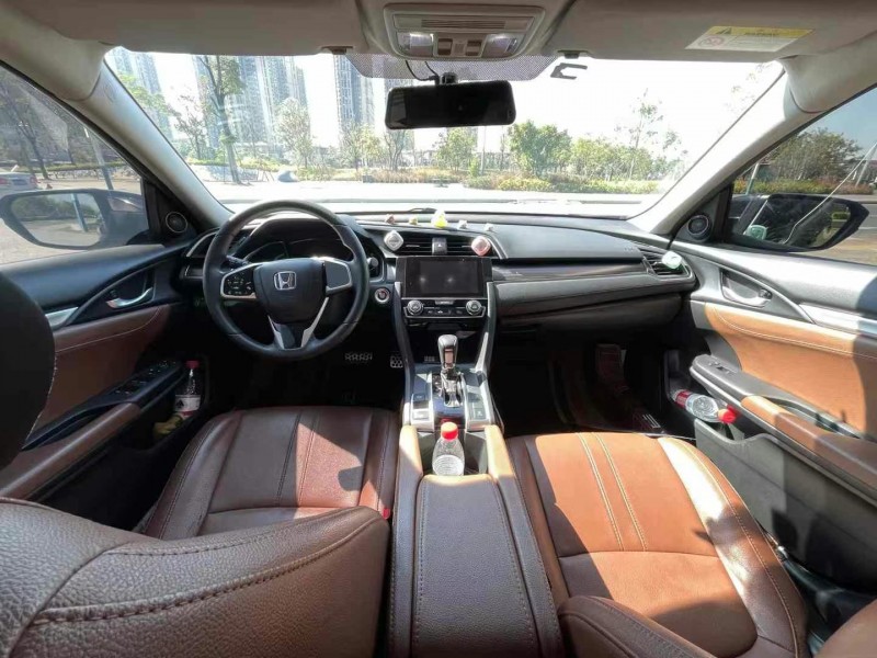 东莞21年本田思域5