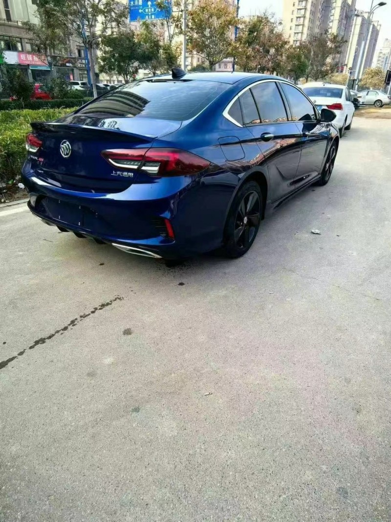 菏泽21年别克君威8