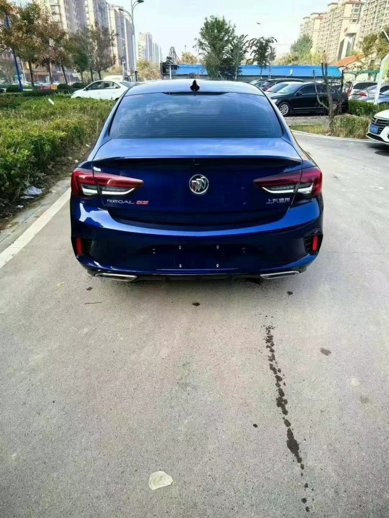 菏泽21年别克君威9