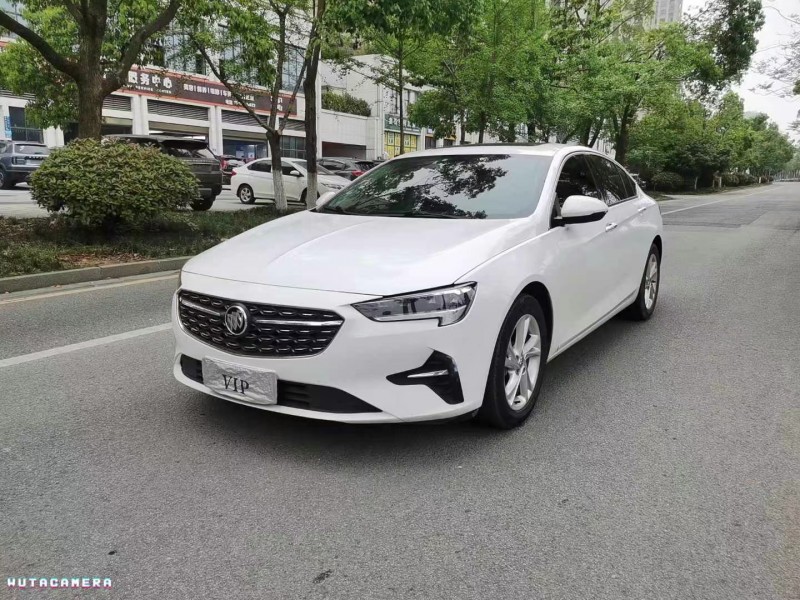 济宁20年别克君威3