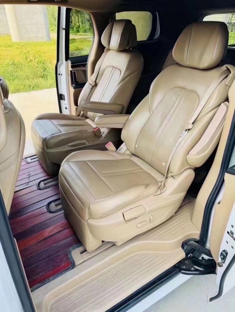 济宁18年别克GL84