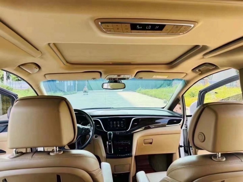 济宁18年别克GL86