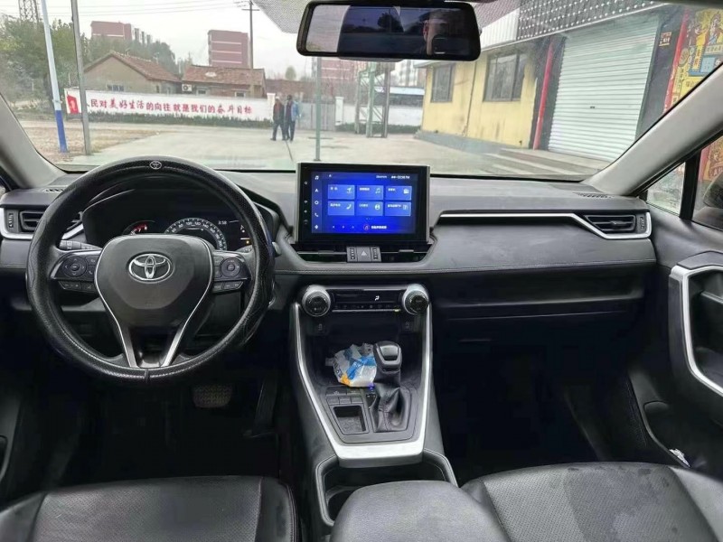 日照21年豐田RAV4榮放5