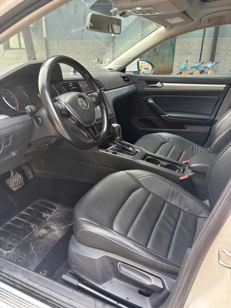 保定16年大众凌渡8