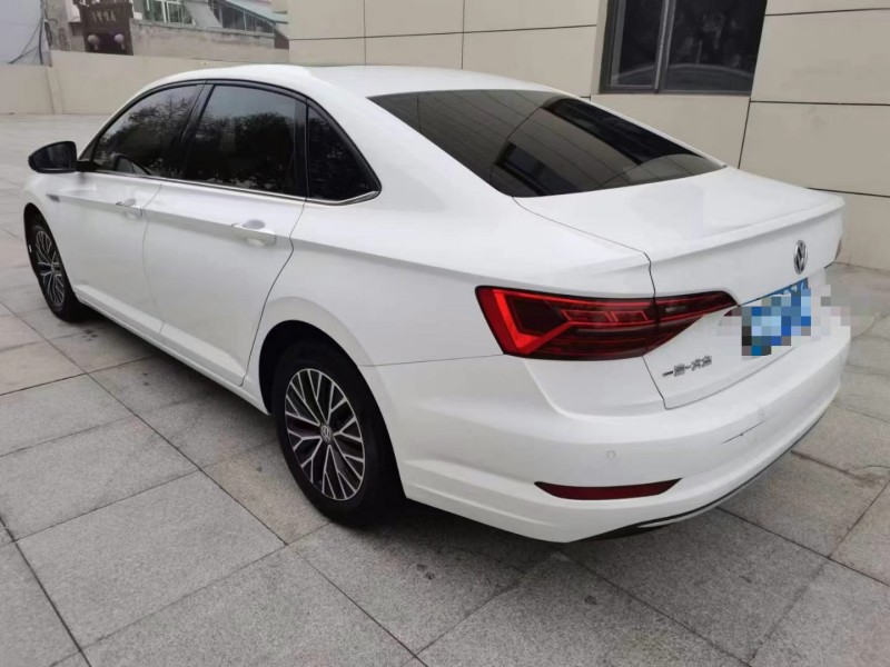 保定20年大众速腾5