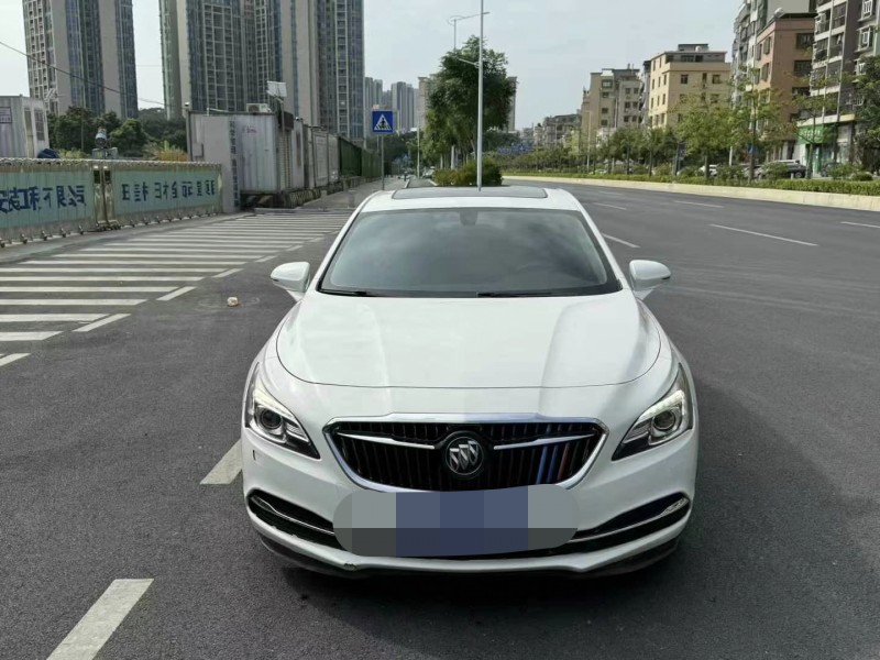 广州17年别克君越1