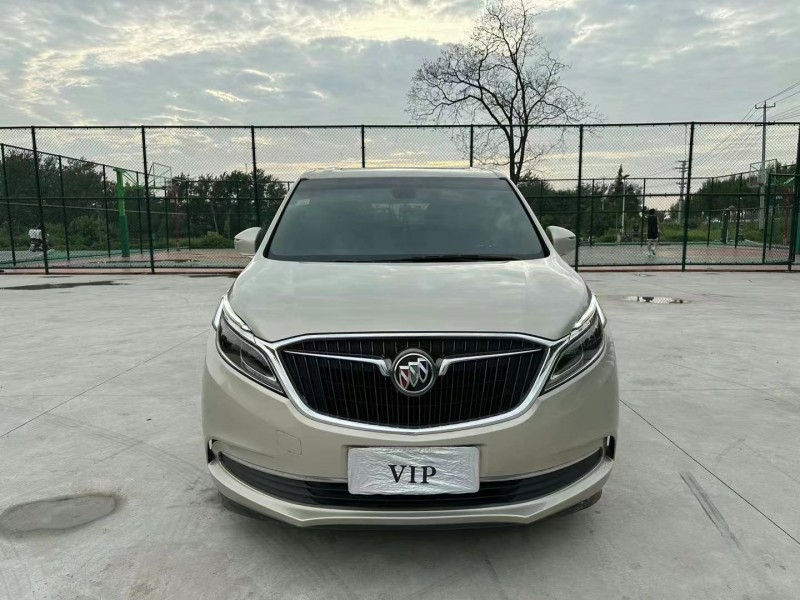 徐州17年别克GL81