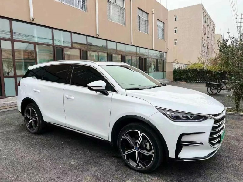 泰安22年比亞迪唐2