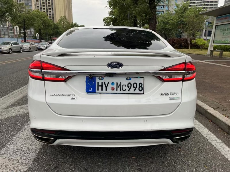 东莞17年福特蒙迪欧9