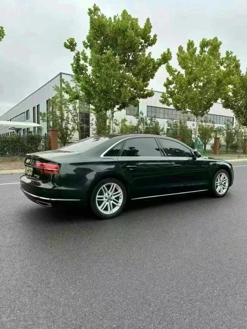 連云港16年奧迪A8L4