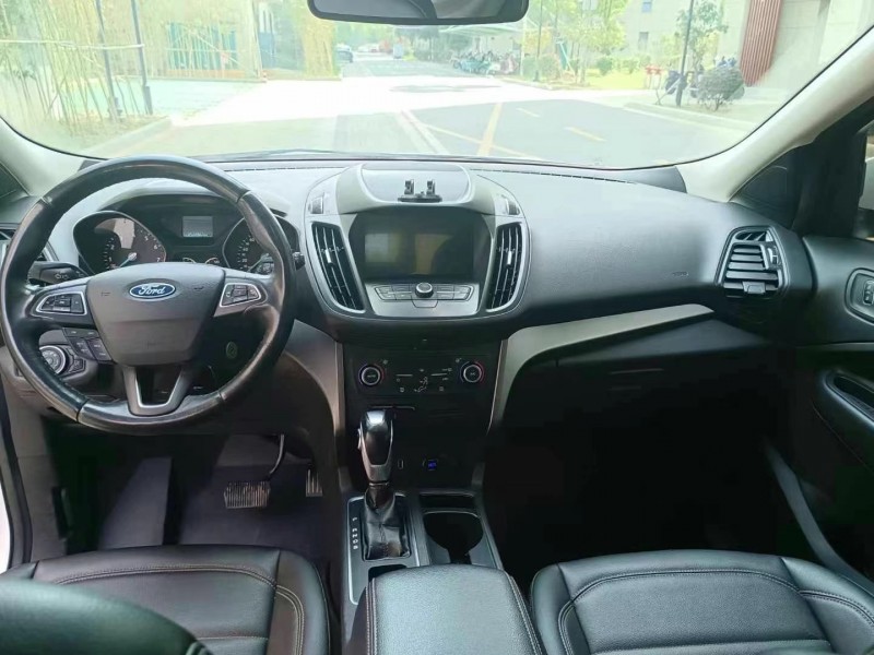 盐城21年福特翼虎6