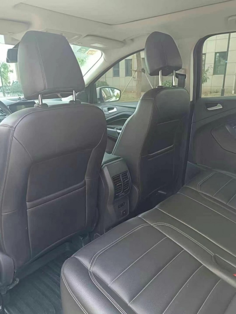 盐城21年福特翼虎8