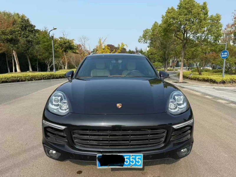 淮安17年保時捷卡宴1