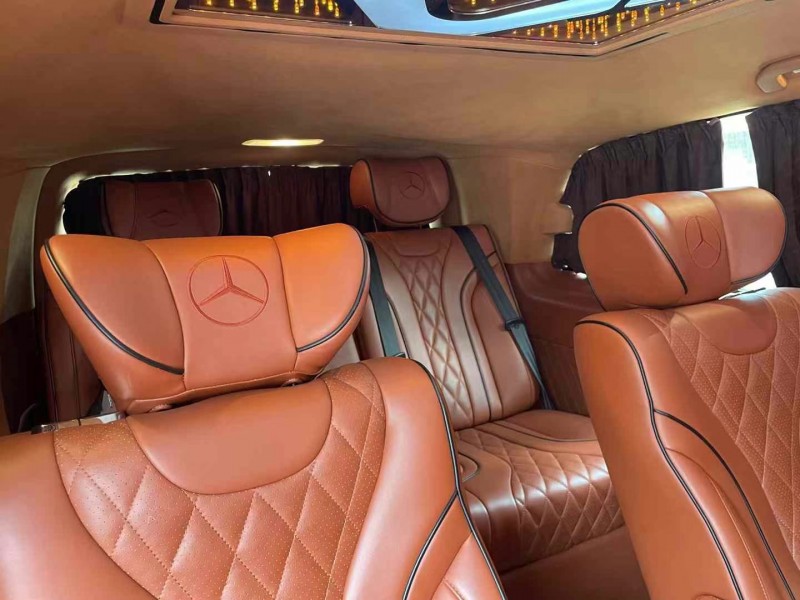 益阳18年奔驰威霆7