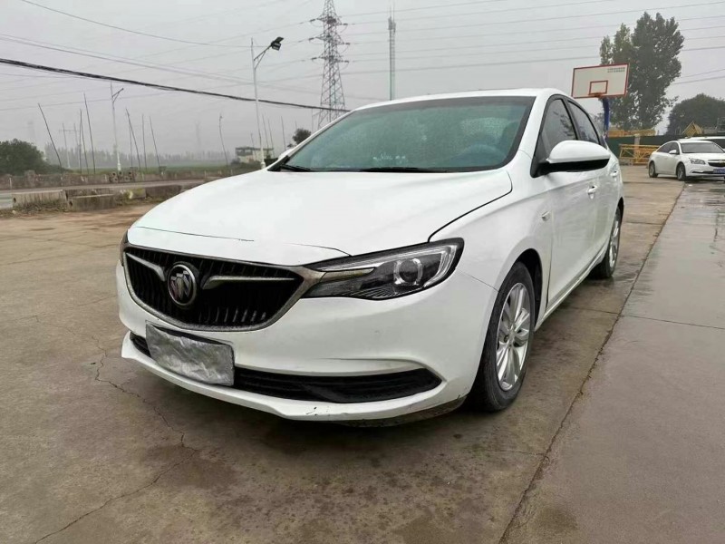 济宁19年别克英朗3