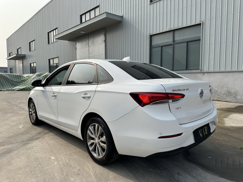 盐城19年别克英朗9