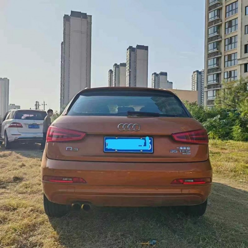 济宁15年奥迪Q36