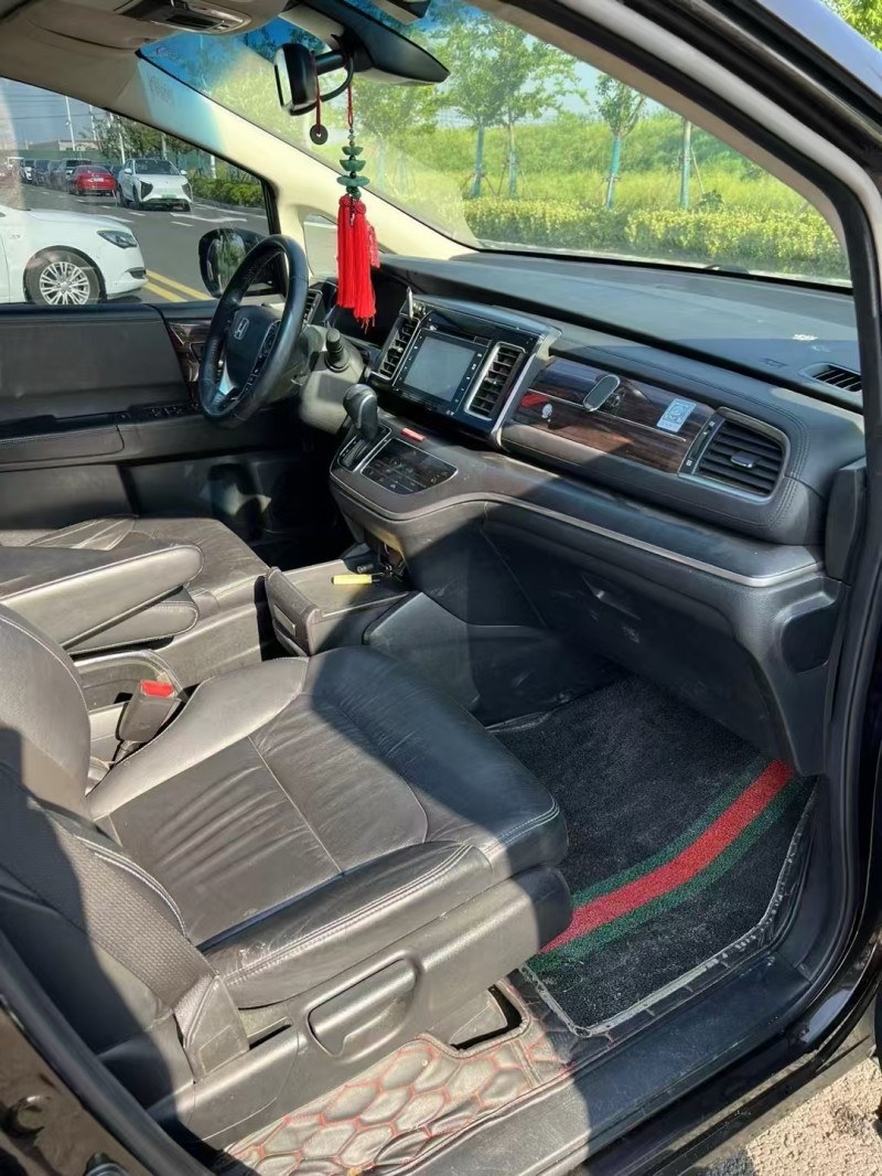 徐州18年本田艾力绅5